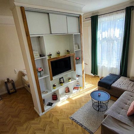 גיור Smaragd Apartman מראה חיצוני תמונה