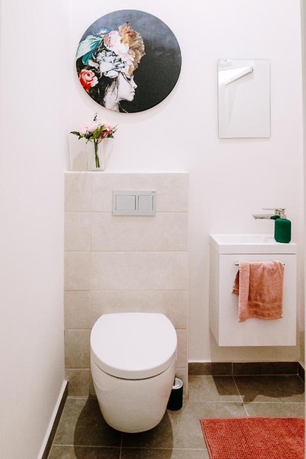 גיור Smaragd Apartman מראה חיצוני תמונה